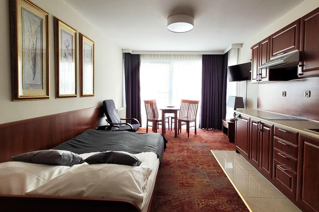 Anker Apartment Kolobrzeg Ngoại thất bức ảnh